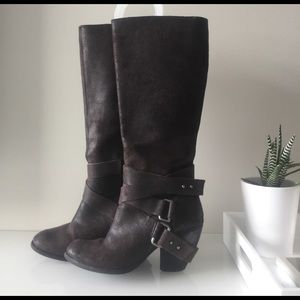 Fergie “Legend Too” boots